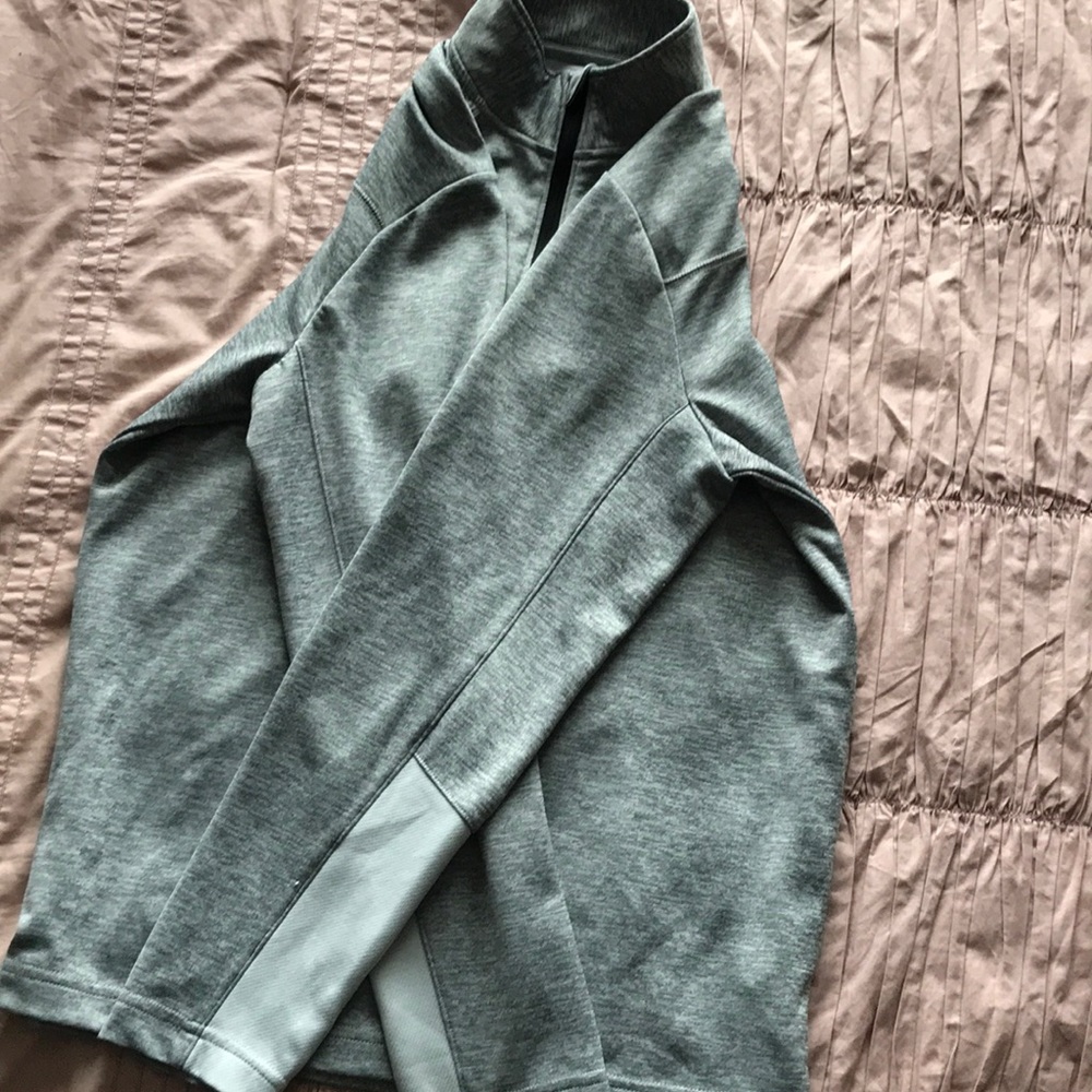 Men’s Reebok Half Zip - Picture 4 of 5